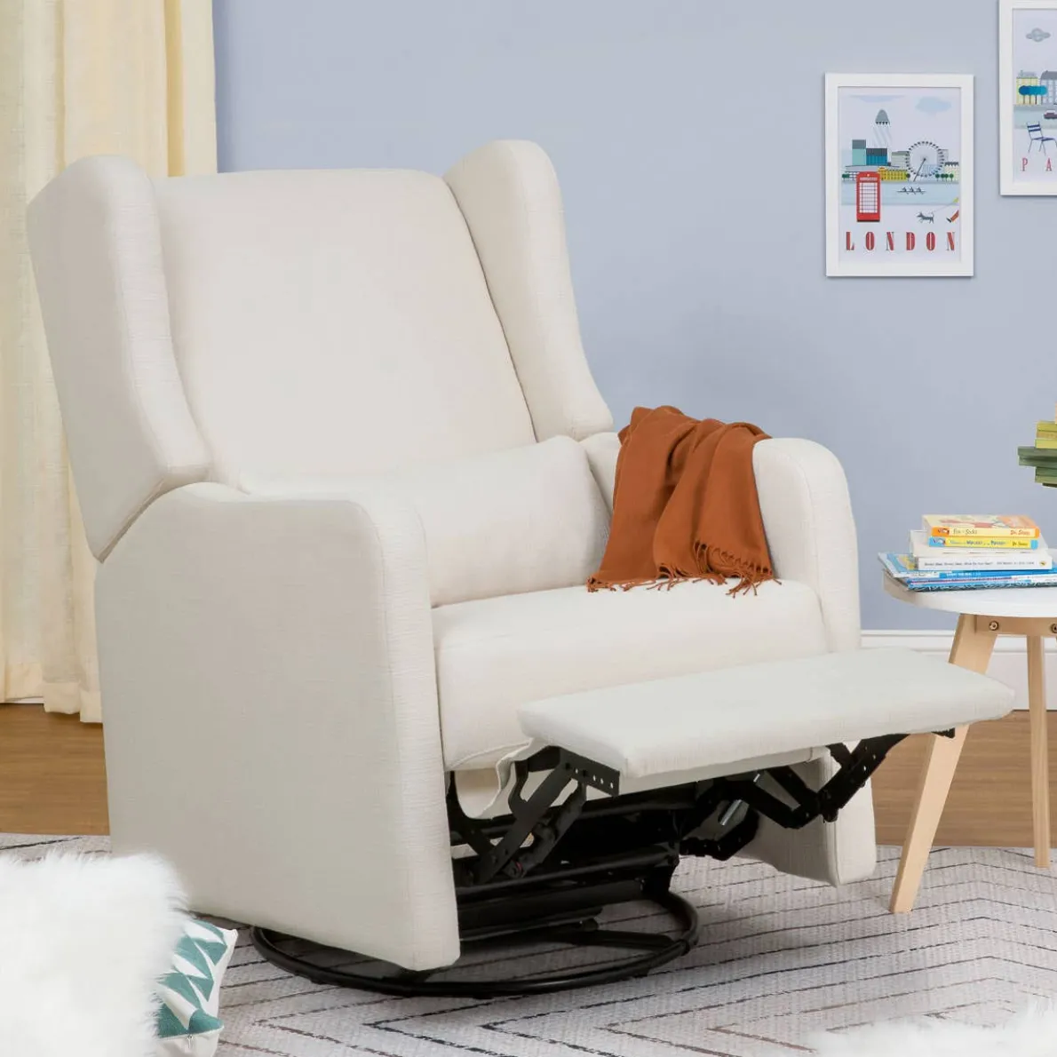 Arlo Recliner & Swivel Glider