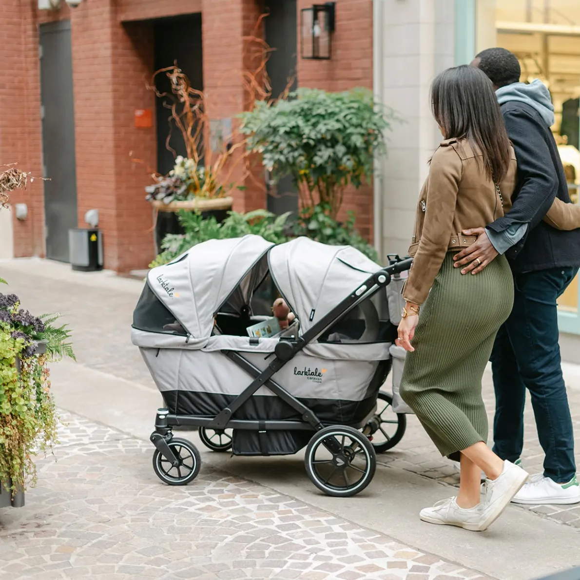 Caravan Coupe V2 Stroller Wagon