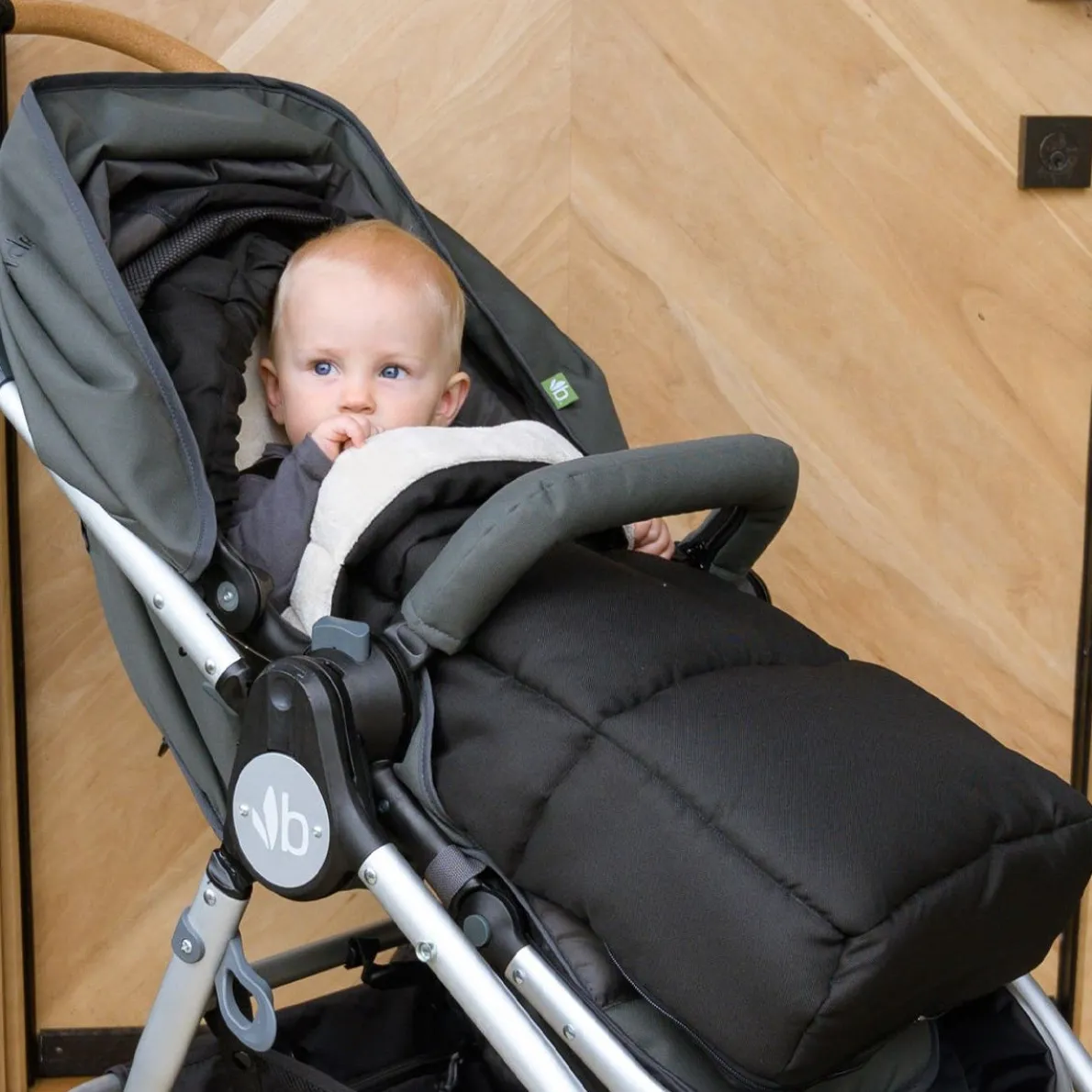 Cold Weather Footmuff 2024 - Matte Black