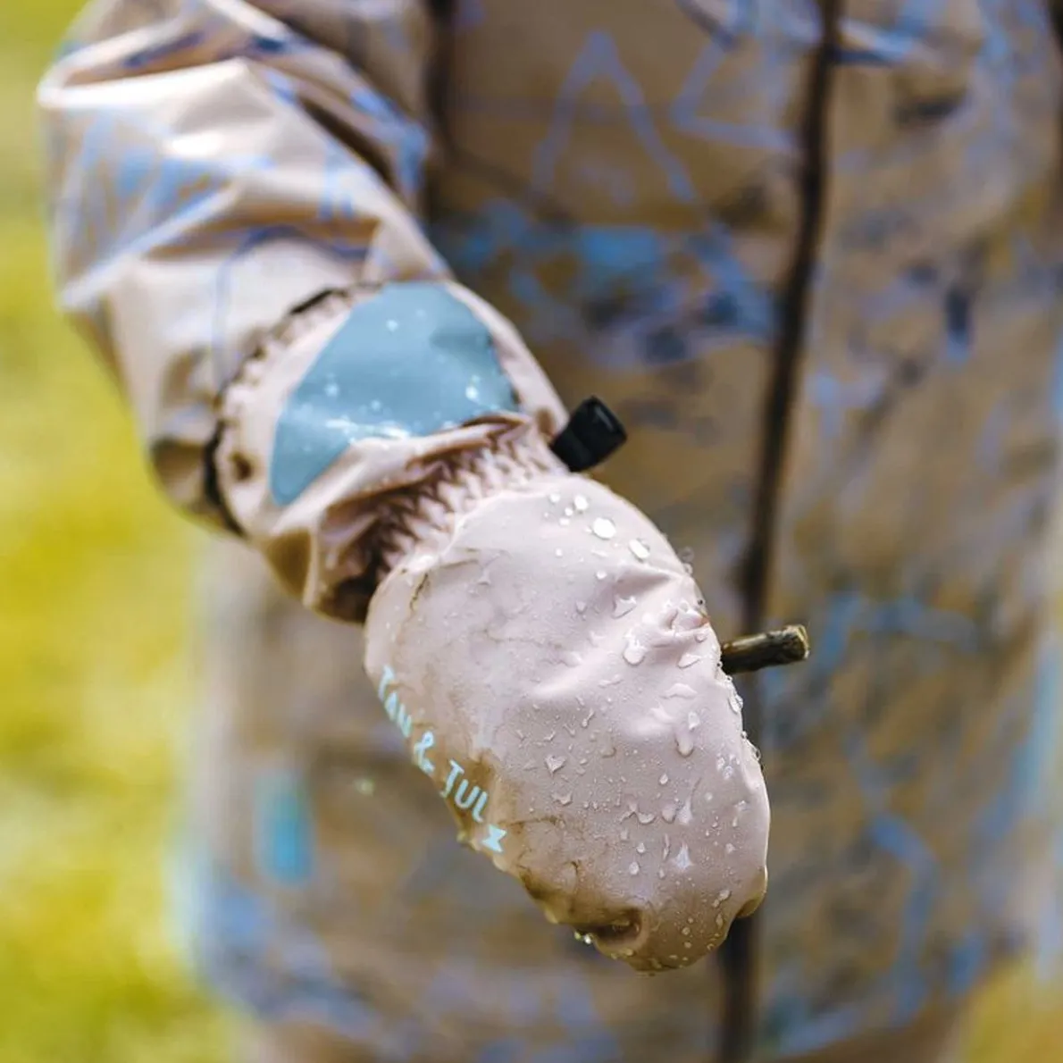 Cozy-Dry Rain Mittens