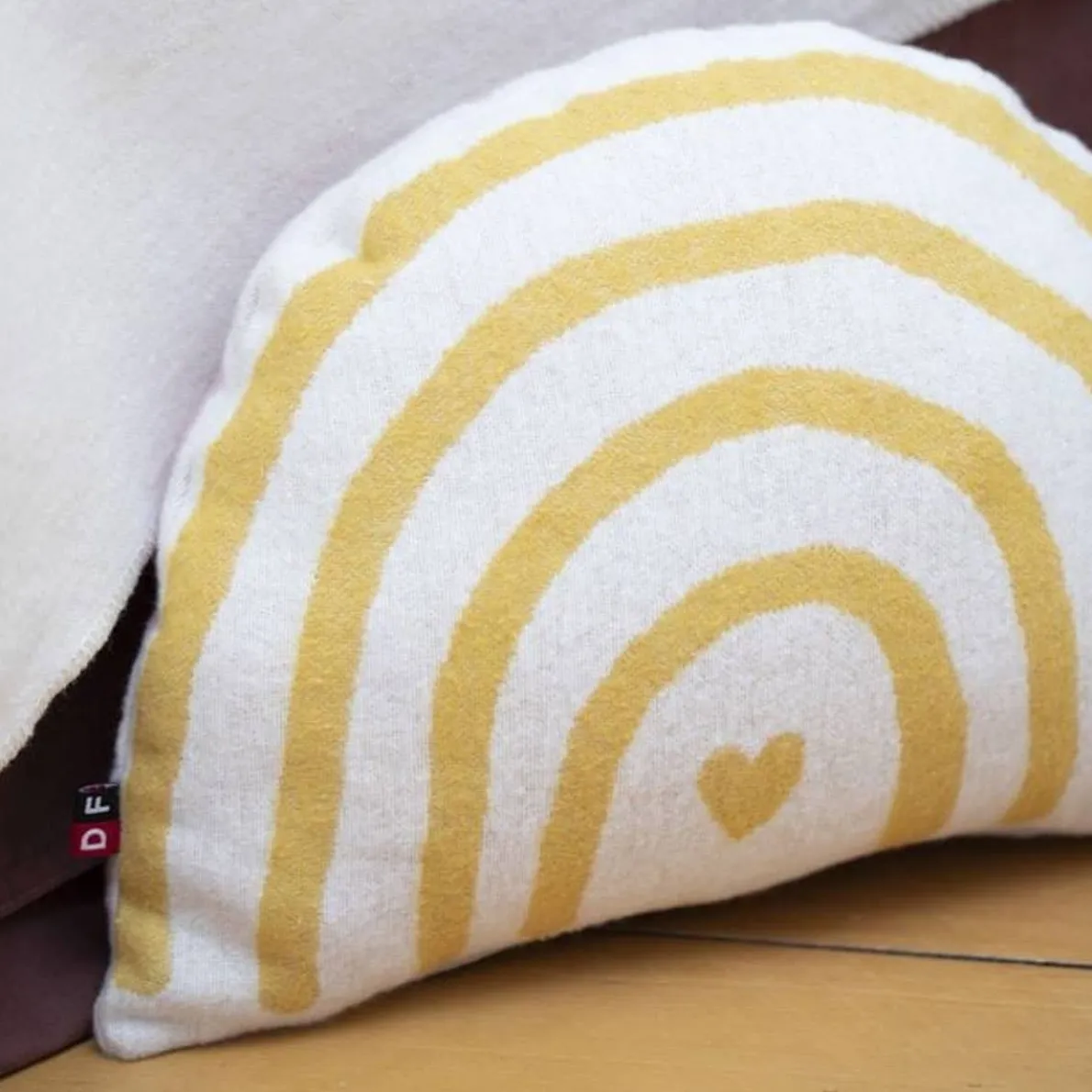 Cushion Filled Rainbow