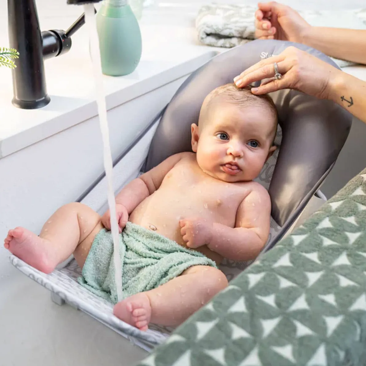 Foldaway 2-Position Bather