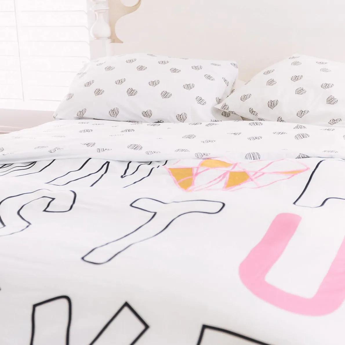 Full Duvet Set - Paper Hearts
