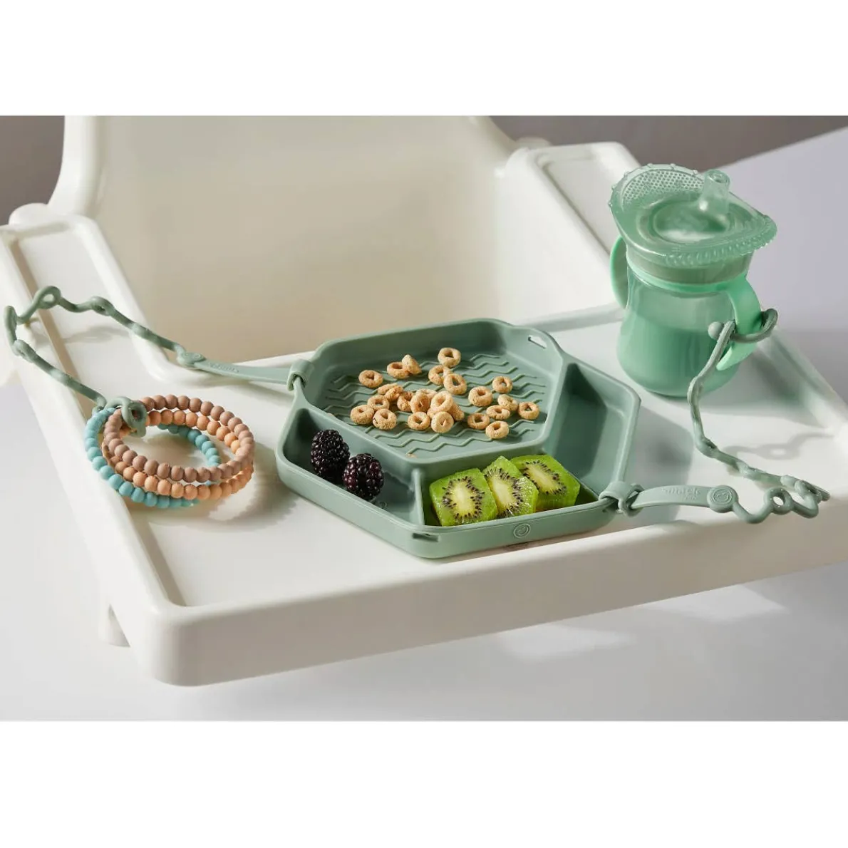 Fun Tray with 2-Straps