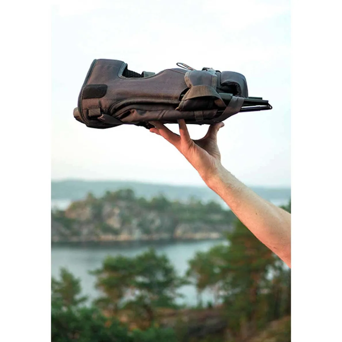 G4 Child Shoulder Carrier