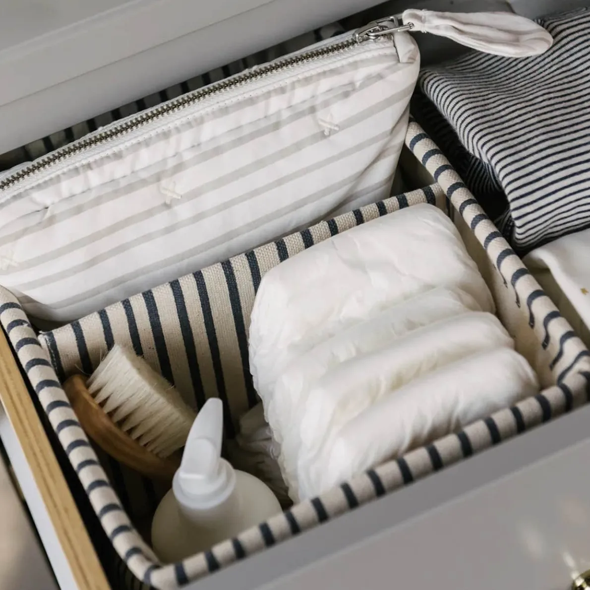 Hideaway Storage Caddy