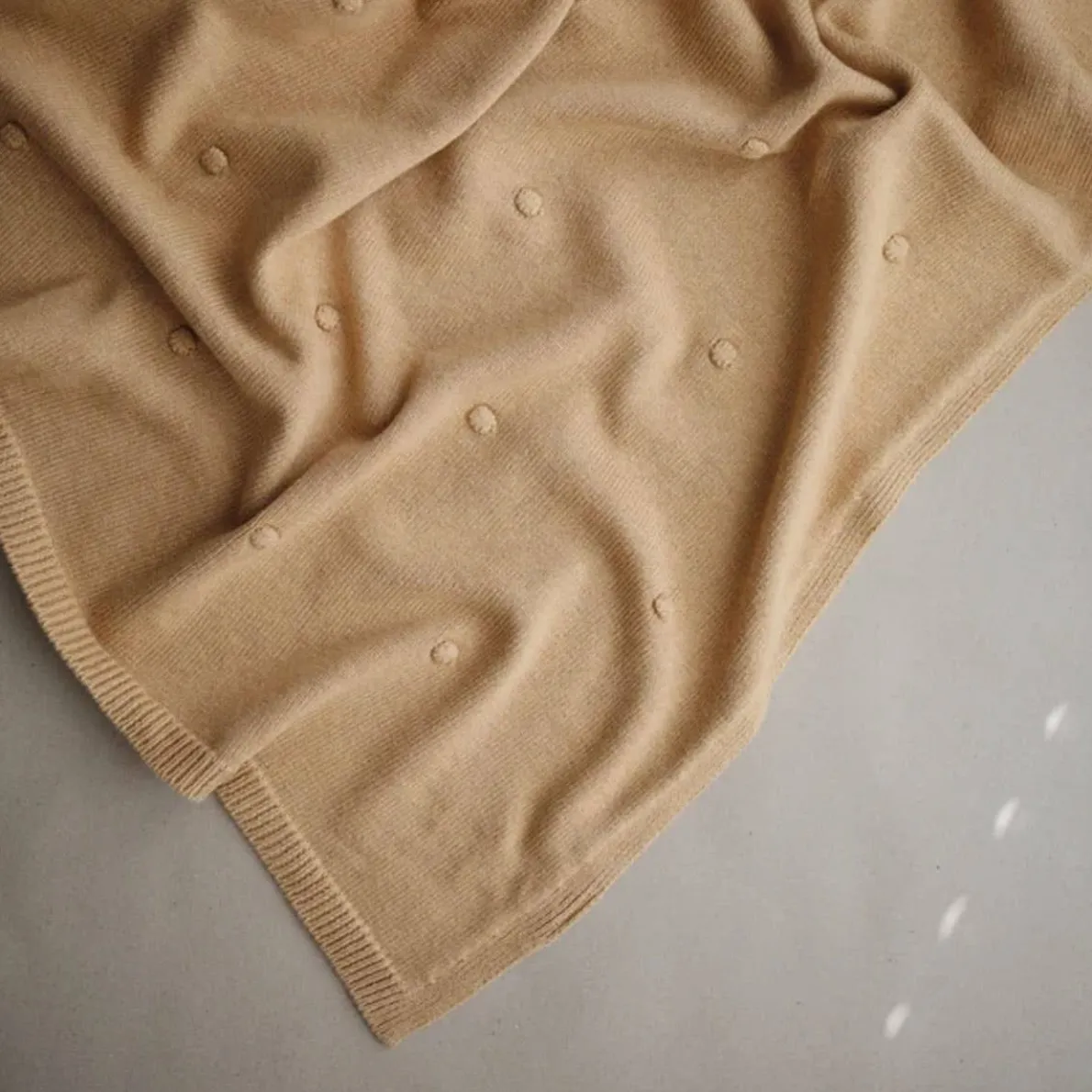 Knitted Textured Dots Baby Blanket