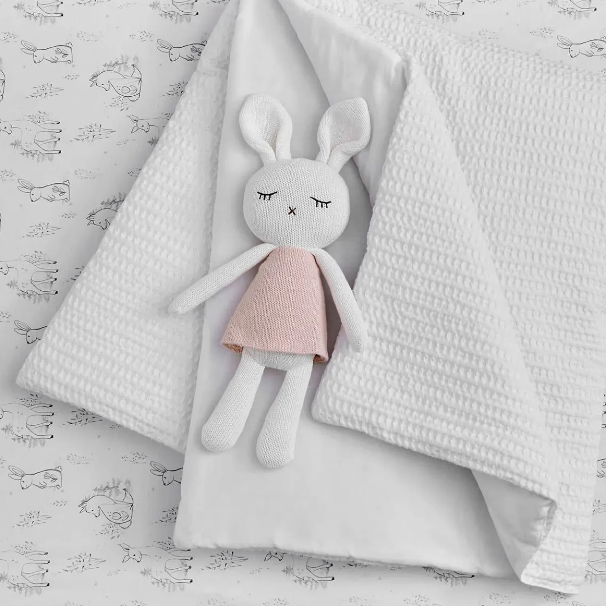 Mills Waffle 4 Piece Crib Set