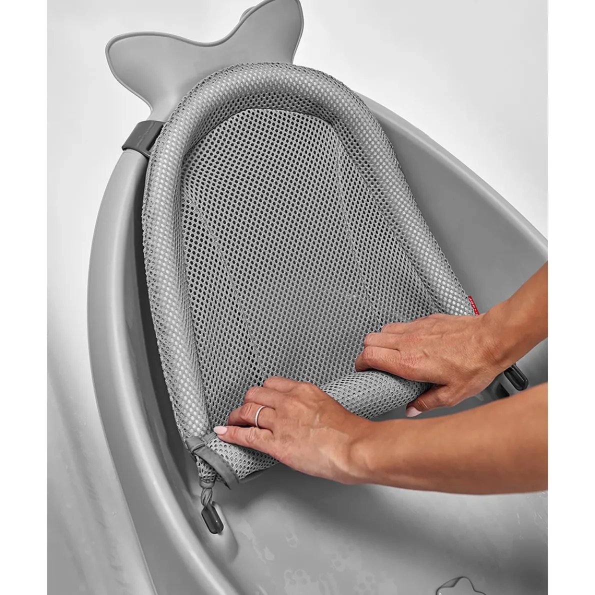 Moby Smart Sling 3-Stage Bathtub