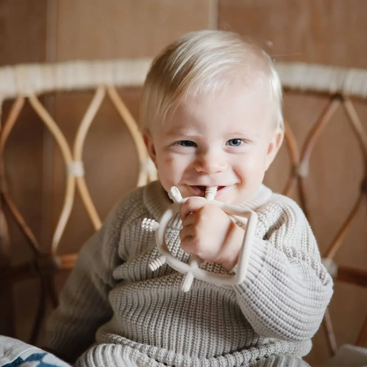 No-Drop Sensory Teether