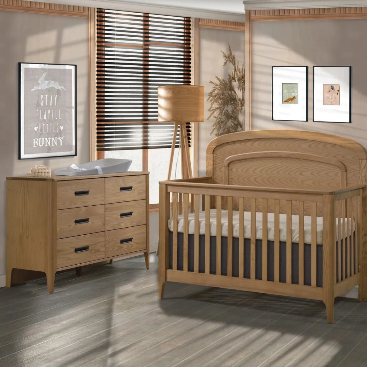 Palo 5-in-1 Crib with Arched Moulding