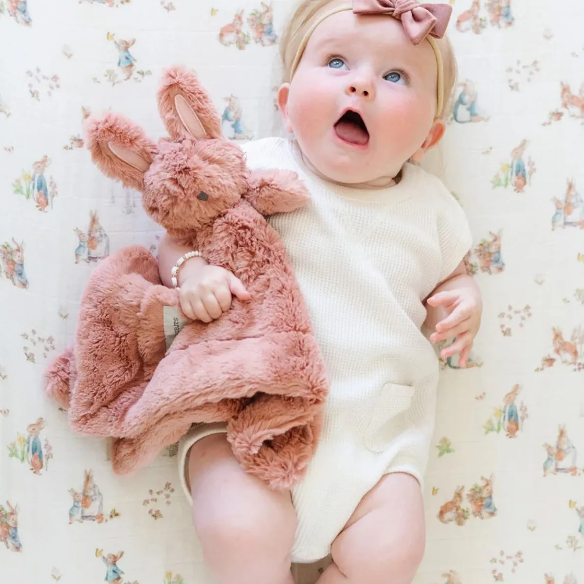 Peter Rabbit Muslin Crib Sheet