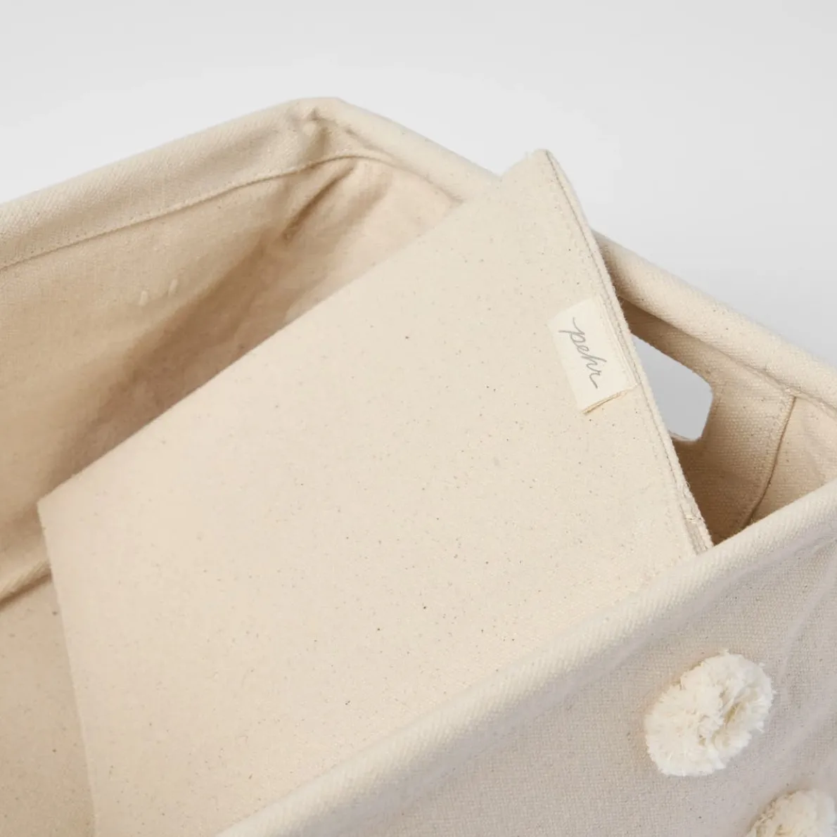 Pom Pom Hideaway Caddy Organizer