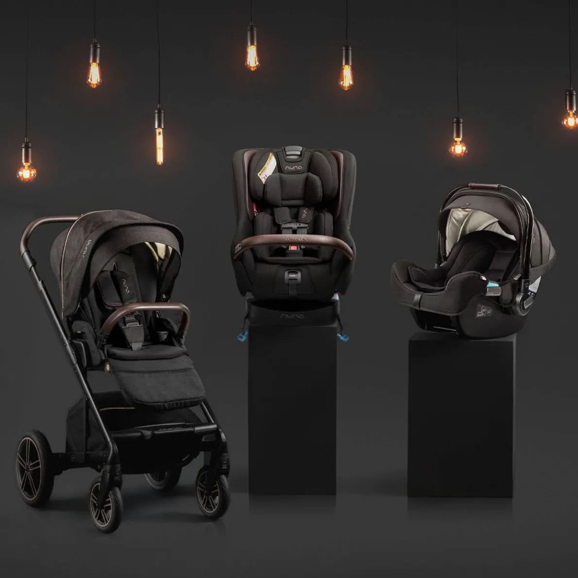 RAVA Convertible Car Seat (Riveted)