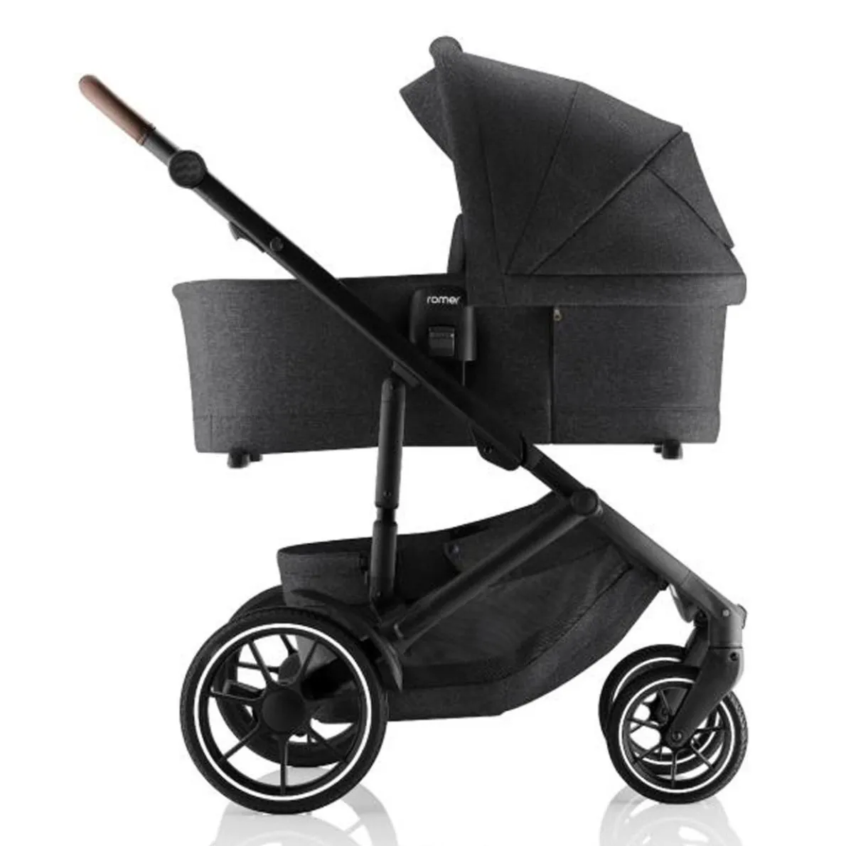 Sera Bassinet for Tura Stroller