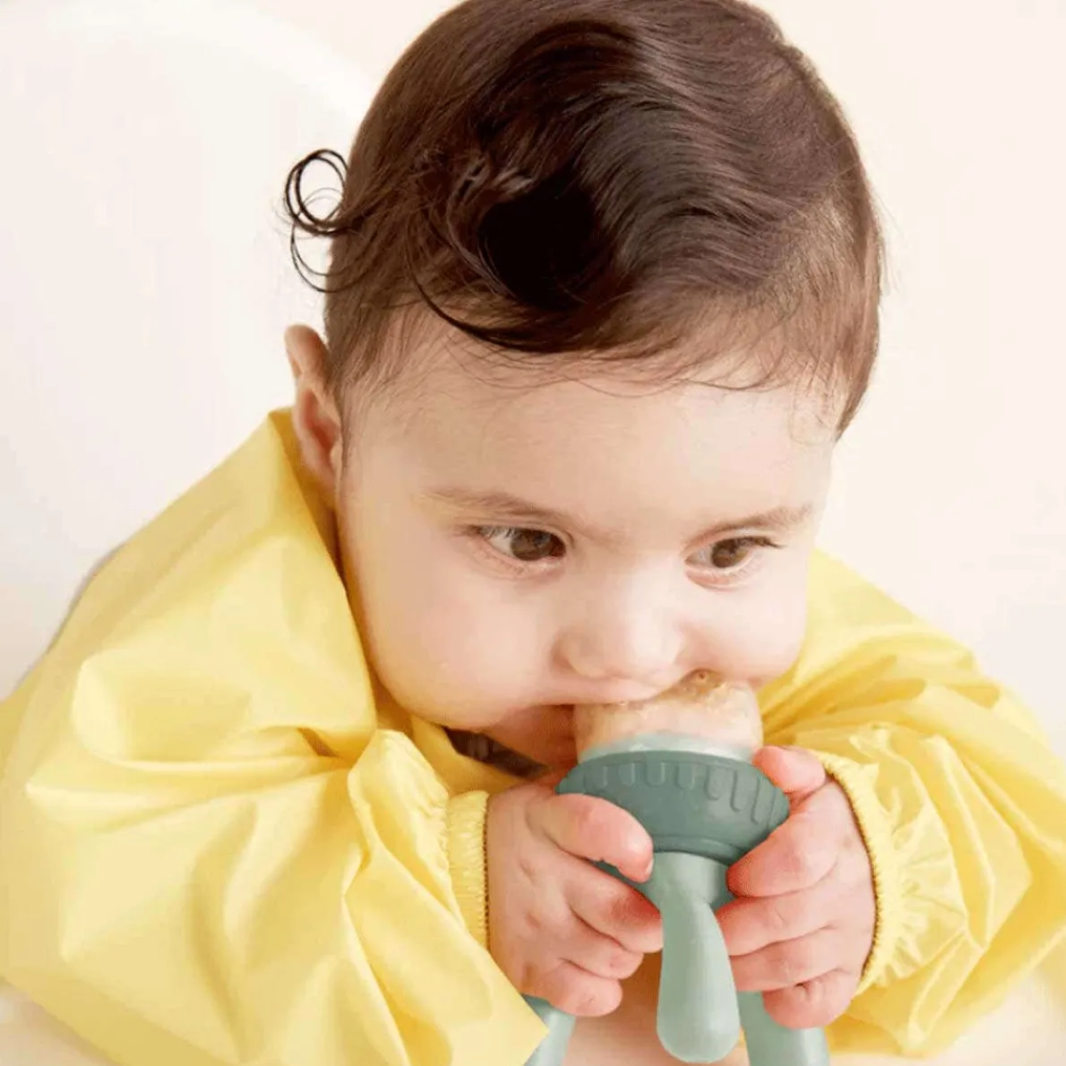 Silicone Fresh Food Feeder