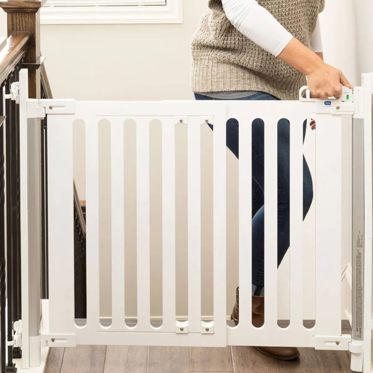 Spectrum Hardware Mount Gate