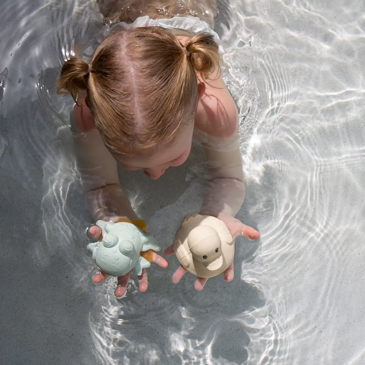 Squeeze 'N' Splash Bath Toy (Rubberduck)