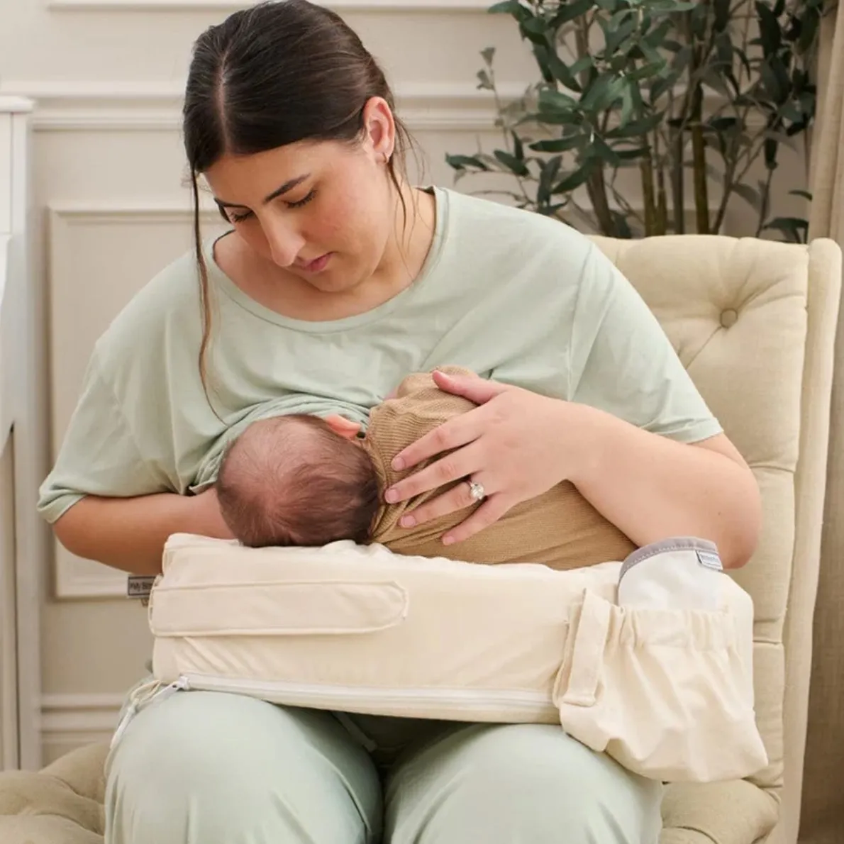 Super Deluxe Organic Nursing Pillow