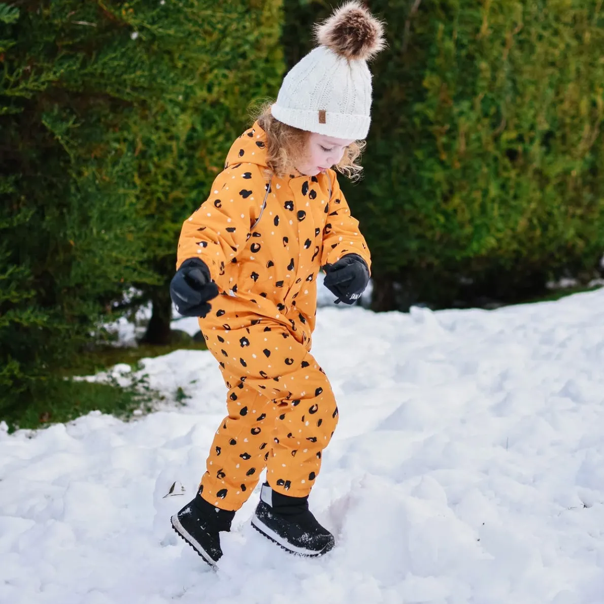 Toast-Dry Puffy Winter Booties