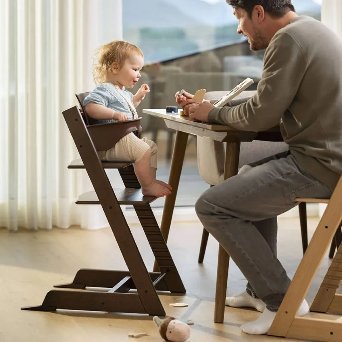 Tripp Trapp® High Chair² with Newborn Set (Oak)