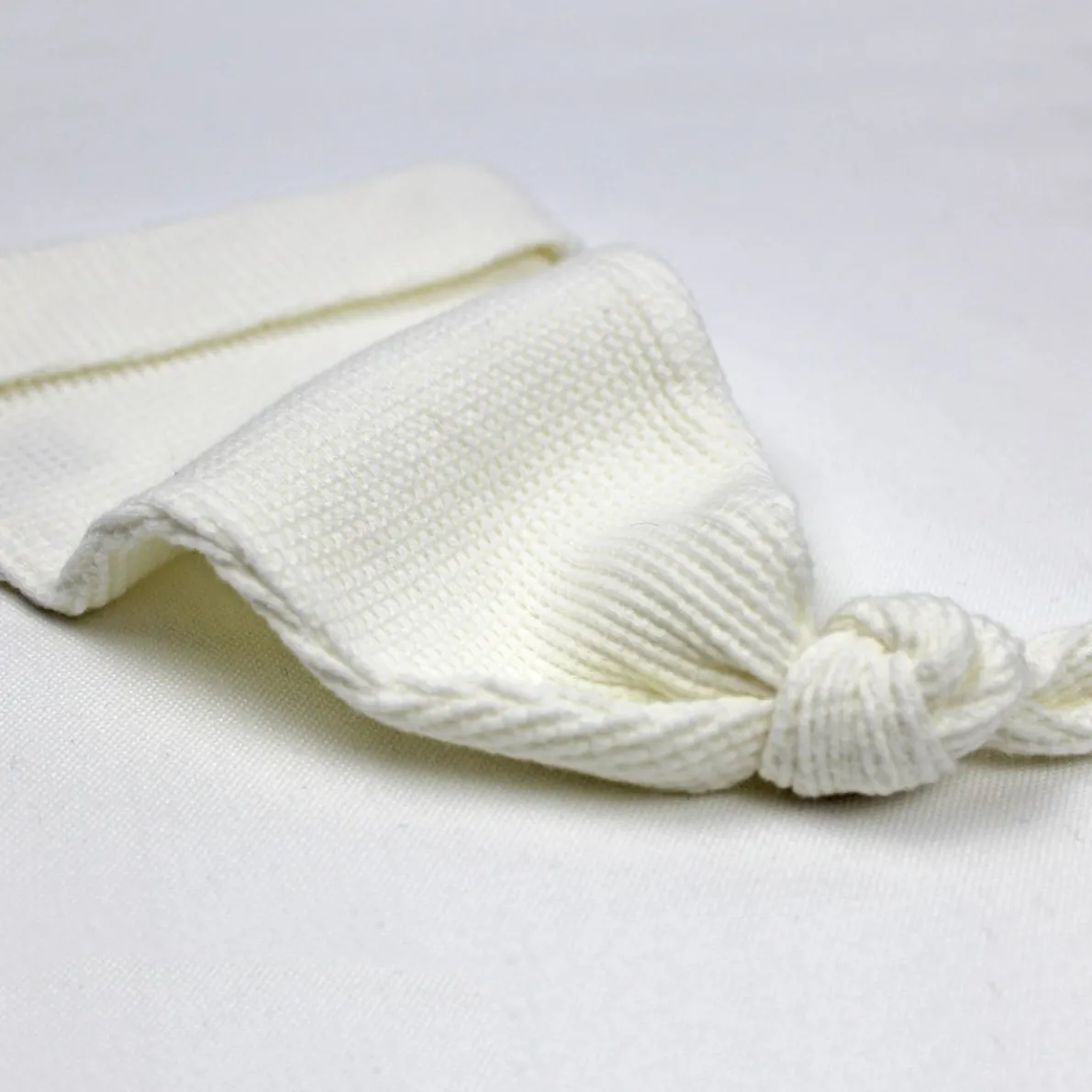 Waffle Knit Knotted Hat